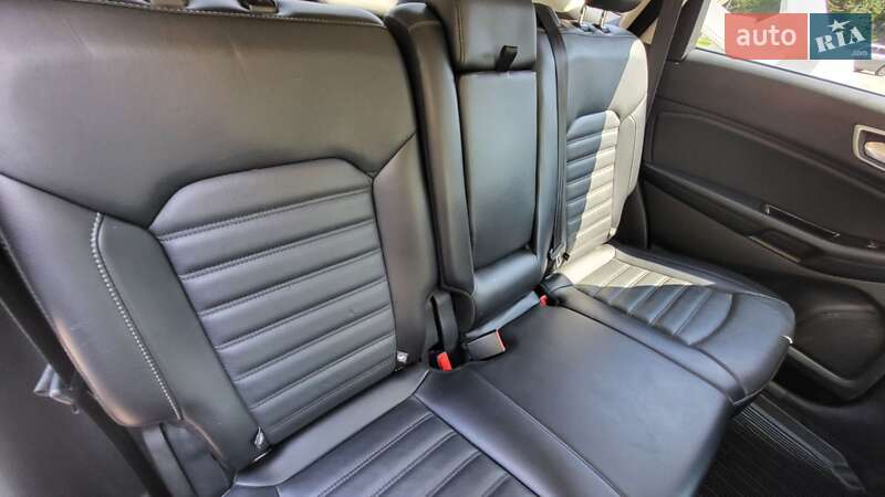 Позашляховик / Кросовер Ford Edge 2017 в Вінниці