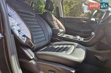 Внедорожник / Кроссовер Ford Edge 2022 в 