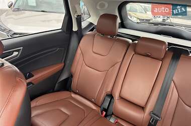 Внедорожник / Кроссовер Ford Edge 2016 в 