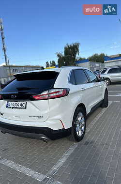 Внедорожник / Кроссовер Ford Edge 2020 в 