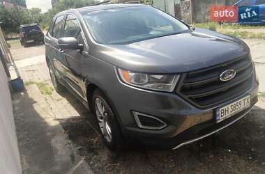 Внедорожник / Кроссовер Ford Edge 2015 в 