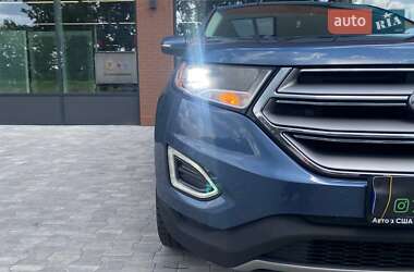 Внедорожник / Кроссовер Ford Edge 2018 в 