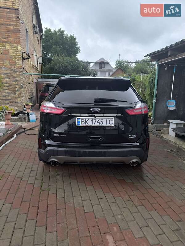 Внедорожник / Кроссовер Ford Edge 2020 в Каневе