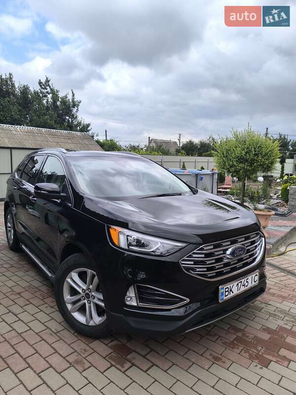 Внедорожник / Кроссовер Ford Edge 2020 в Каневе