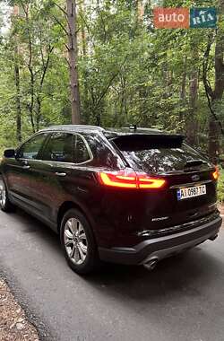 Внедорожник / Кроссовер Ford Edge 2019 в 