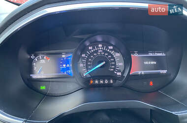 Внедорожник / Кроссовер Ford Edge 2019 в 