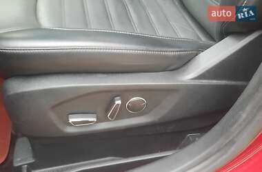 Внедорожник / Кроссовер Ford Edge 2018 в 