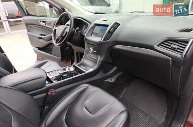 Внедорожник / Кроссовер Ford Edge 2019 в 