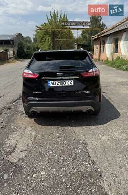 Внедорожник / Кроссовер Ford Edge 2019 в 