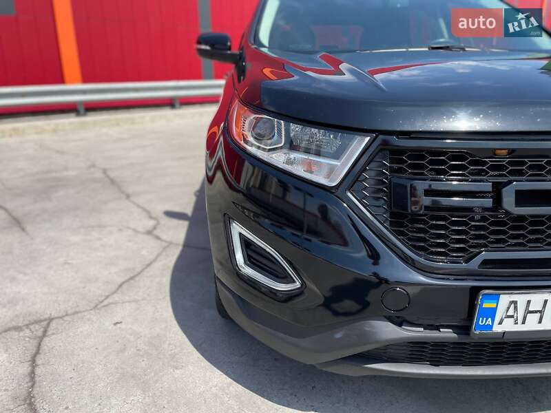 Внедорожник / Кроссовер Ford Edge 2018 в Киеве