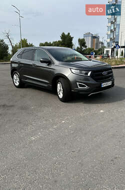 Внедорожник / Кроссовер Ford Edge 2018 в 
