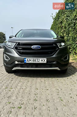 Внедорожник / Кроссовер Ford Edge 2018 в 
