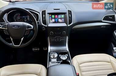 Внедорожник / Кроссовер Ford Edge 2019 в 