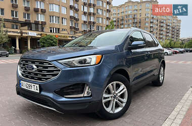 Внедорожник / Кроссовер Ford Edge 2018 в 