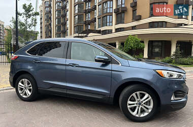 Внедорожник / Кроссовер Ford Edge 2018 в 