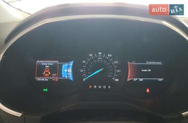 Внедорожник / Кроссовер Ford Edge 2017 в 