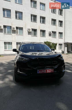 Внедорожник / Кроссовер Ford Edge 2020 в 