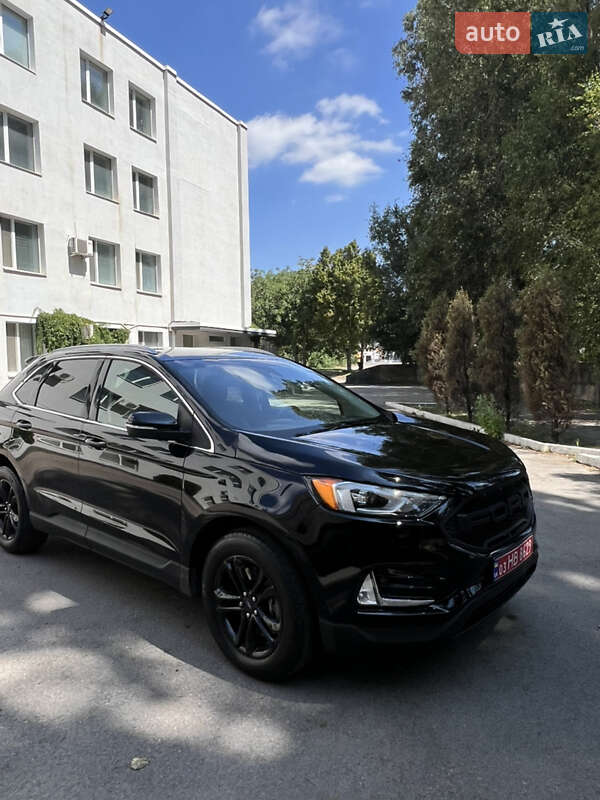 Внедорожник / Кроссовер Ford Edge 2020 в Запорожье