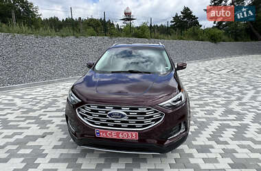 Внедорожник / Кроссовер Ford Edge 2020 в 