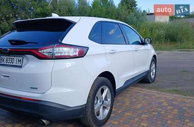 Внедорожник / Кроссовер Ford Edge 2016 в 