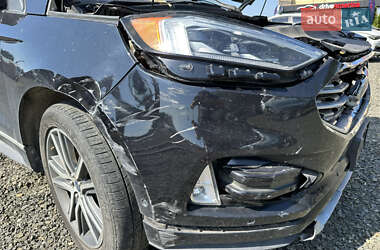 Внедорожник / Кроссовер Ford Edge 2019 в 