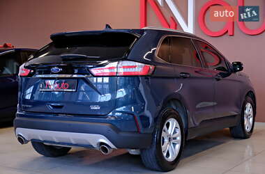 Внедорожник / Кроссовер Ford Edge 2018 в 