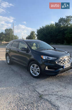 Внедорожник / Кроссовер Ford Edge 2018 в 