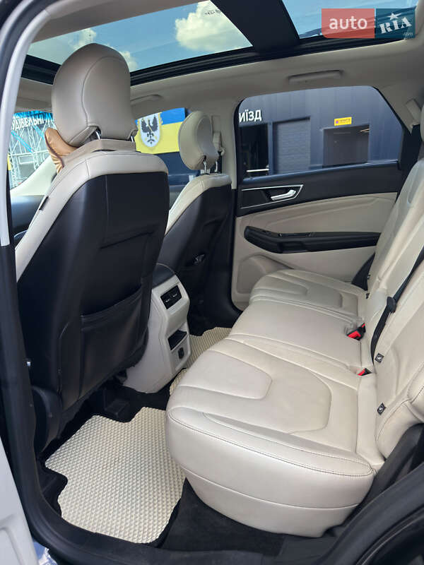 Внедорожник / Кроссовер Ford Edge 2015 в Чернигове