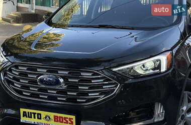 Внедорожник / Кроссовер Ford Edge 2022 в 