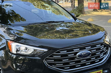 Внедорожник / Кроссовер Ford Edge 2022 в 