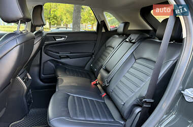 Внедорожник / Кроссовер Ford Edge 2022 в 