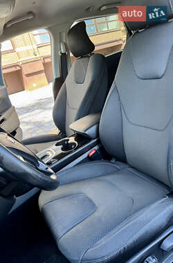 Внедорожник / Кроссовер Ford Edge 2016 в 