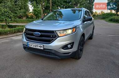 Внедорожник / Кроссовер Ford Edge 2017 в 
