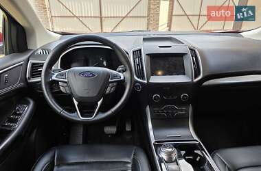 Внедорожник / Кроссовер Ford Edge 2019 в 