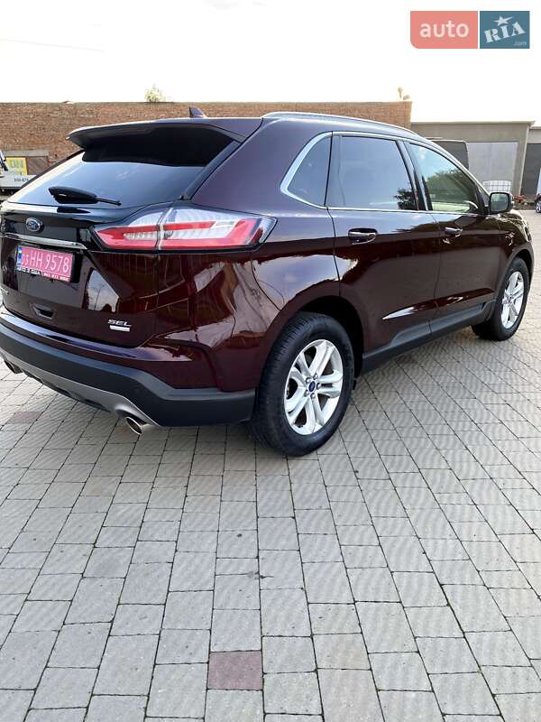 Внедорожник / Кроссовер Ford Edge 2019 в Владимире