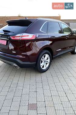 Внедорожник / Кроссовер Ford Edge 2019 в 