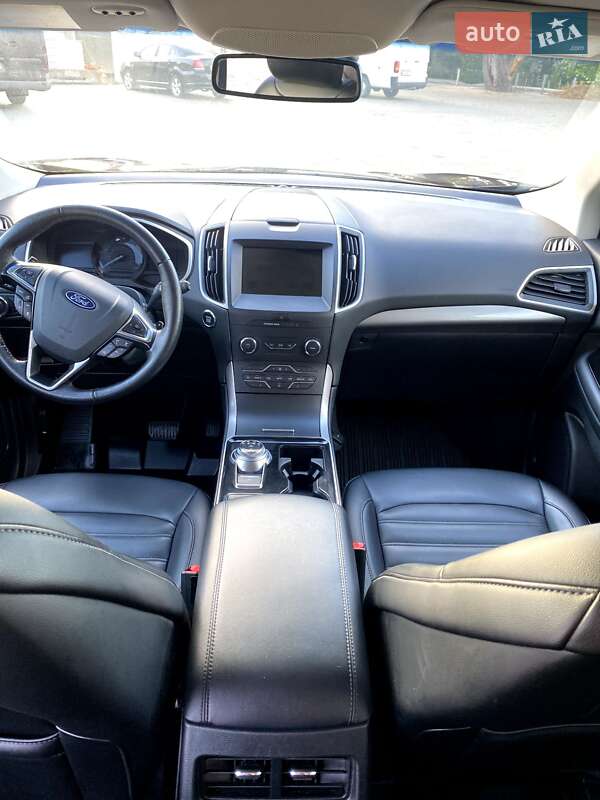 Внедорожник / Кроссовер Ford Edge 2019 в Владимире