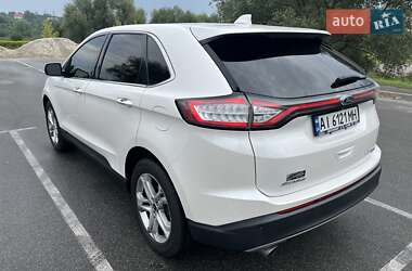 Внедорожник / Кроссовер Ford Edge 2017 в 