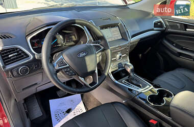 Внедорожник / Кроссовер Ford Edge 2018 в 