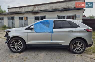 Внедорожник / Кроссовер Ford Edge 2019 в 