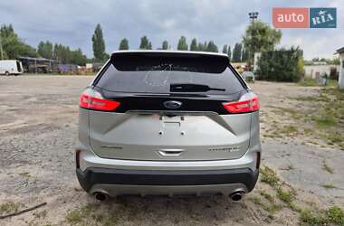 Внедорожник / Кроссовер Ford Edge 2019 в 