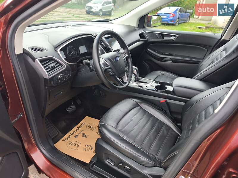 Внедорожник / Кроссовер Ford Edge 2016 в Стрые