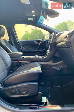 Внедорожник / Кроссовер Ford Edge 2021 в 