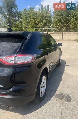 Внедорожник / Кроссовер Ford Edge 2018 в 
