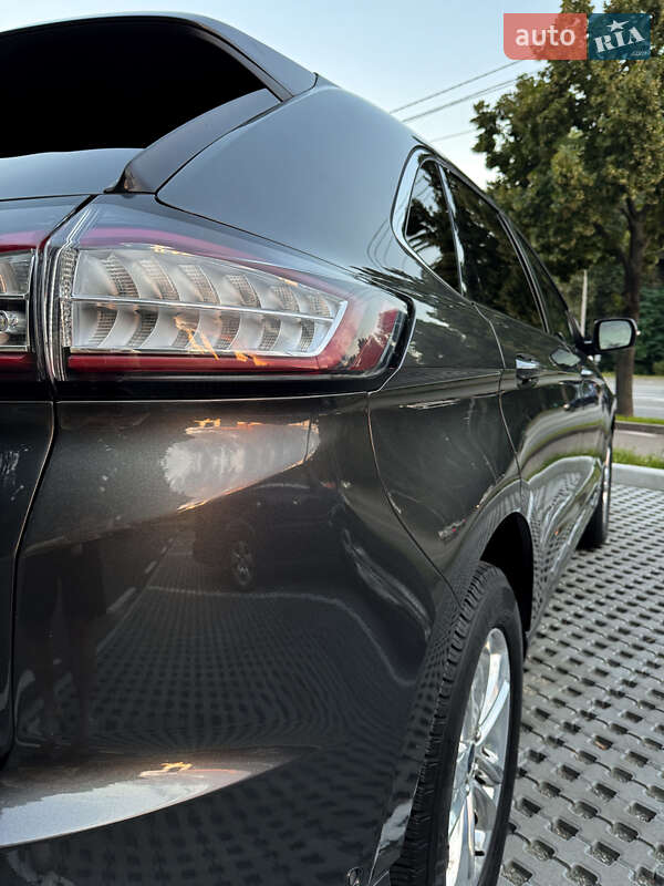 Внедорожник / Кроссовер Ford Edge 2016 в Киеве