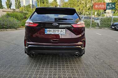 Внедорожник / Кроссовер Ford Edge 2019 в 