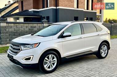 Внедорожник / Кроссовер Ford Edge 2016 в 