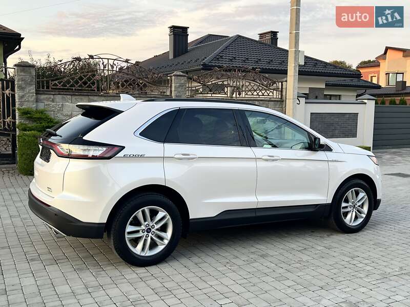 Внедорожник / Кроссовер Ford Edge 2016 в Ровно