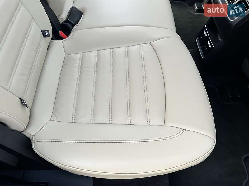 Внедорожник / Кроссовер Ford Edge 2016 в Ровно