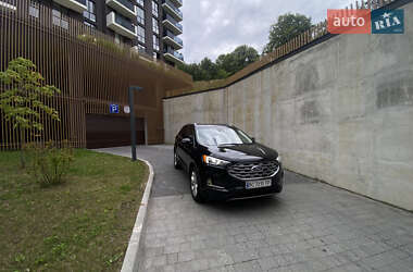 Внедорожник / Кроссовер Ford Edge 2020 в 